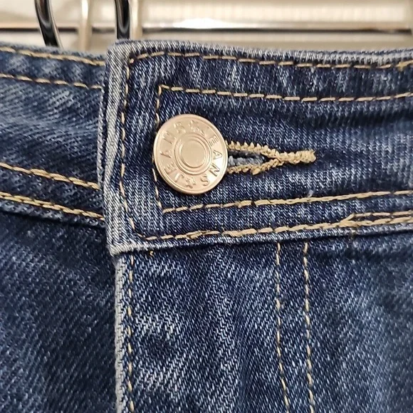 Women's Wide Leg Blue Jeans - Picture 4 of 12